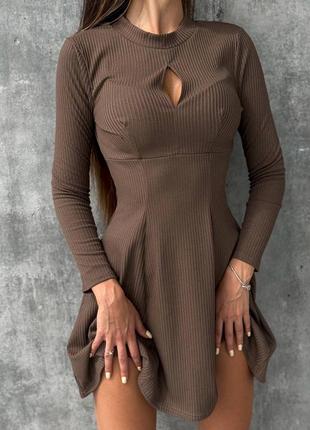 Платье с вырезом 4 цвета рубчик