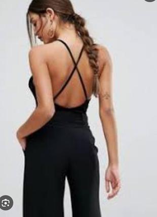 Базовый боди с брителями на спине