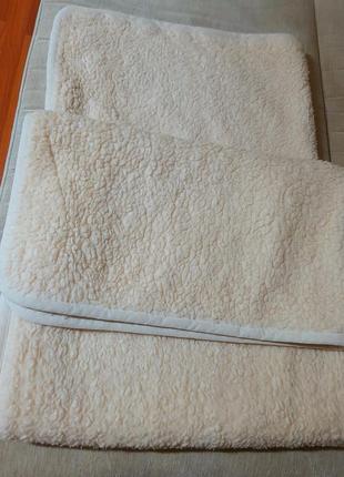 Натуральное одеяло с потайной молнией ,для добавления одеяла 
 100%белая овечья шерсть,ангора