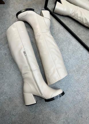 Сапоги из натуральной итальянской кожи женские на каблуках бежевые