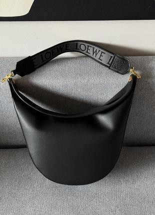 Loewe luna Worlds shoulder bag in black, жіноча шкіряна сумка, женская кожаная сумка