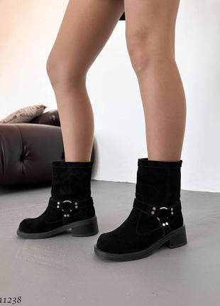 Чопери жіночі, черевики жіночі