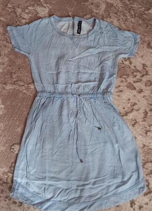 Джинсовое тоненькое платье р10(38).