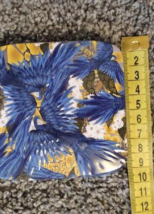 Жестяная коробочка