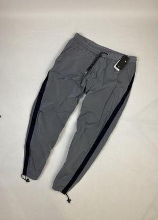 Спортивные штаны armani