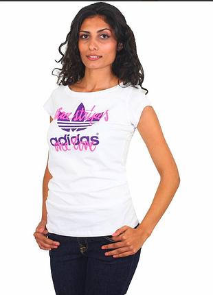 Жіноча футболка adidas