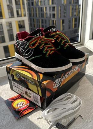 Heelys, роликовые кроссовки, кроссовки на колесах
