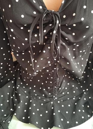 Стильна блуза в горошок3 фото