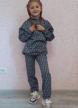 Теплый спортивный костюм