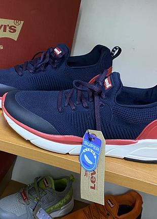 Кроссовки levi's
