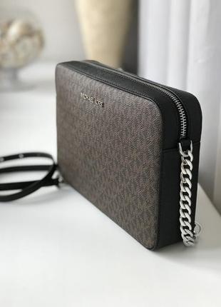 Сумка женская michael kors оригинал jet set large logo crossbody bag черная в лого кросс боди3 фото