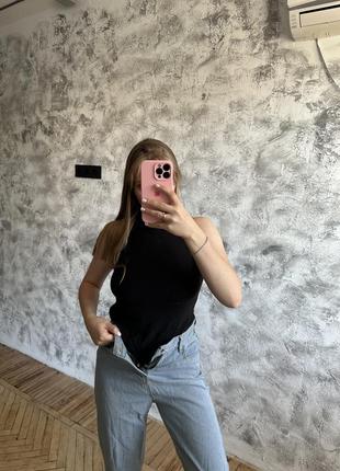 Чорне базове боді в рубчик