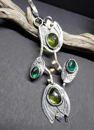 Сережки асиметричні