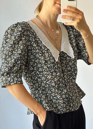 Блуза с воротничком из прошвы1 фото