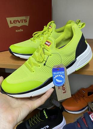 Кросівки levi’s 3