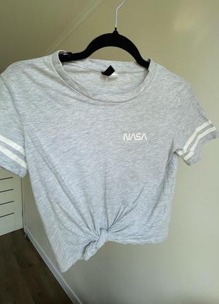 Сірий топ укорочена футболка h&m nasa розмір xs6 фото
