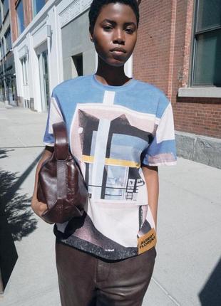 Футболка женская с принтом голубая Koop new