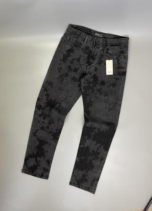 Стильные черные новые джинсы cropp в стиле тай дай, укроп, серые, комбинированные, темные, широкие, свободные, длинные, деним комфорт, tyi dyi2 фото