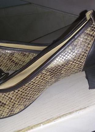 Ledy gracia -кожаные туфли с открытым носком 39 размер (26 см)7 фото
