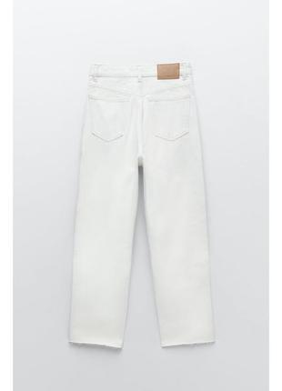Крутые прямые джинсы trf  цвета экрю на болтах  джинси 34, 36, 38р по зарі.5 фото