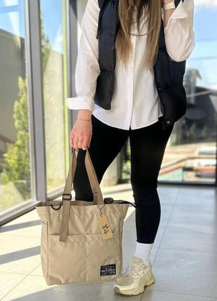 Женская сумка-шоппер с плечевым ремнем. бежевая6 фото