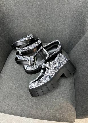 Туфлі жіночі4 фото