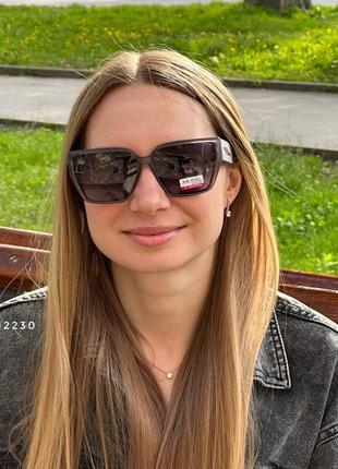 Жіночі сонцезахисні окуляри з поляризованою лінзою4 фото