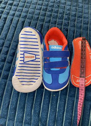 Кроссовки (пинетки)adidas