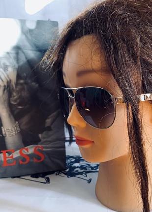 Окуляри guess