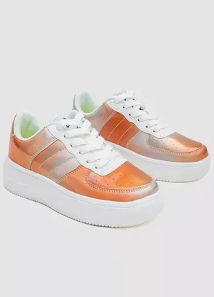 Кеди жіночі