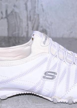 Skechers кросівки білі 37 розмір