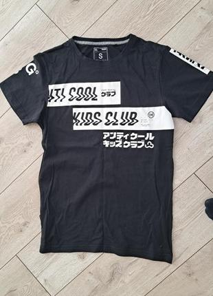Нова футболка cropp