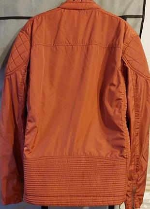 Куртка, ветровка