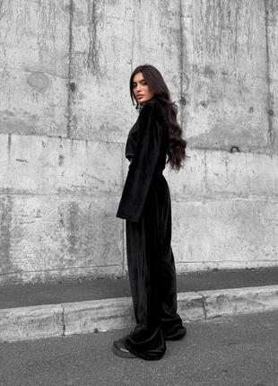 Костюм из велюра высочайшего качества