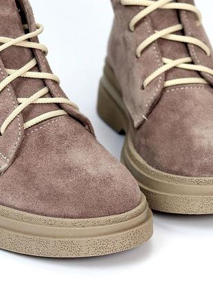 Бежеві коричневі шоколад жіночі демісезонні черевики ботинки з натуральної замші...