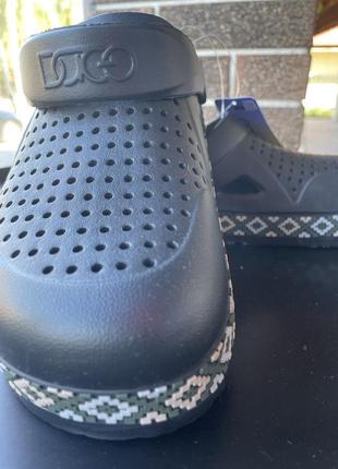 Крокси чоловічі, 41-45, з арнаментом , повномірні.