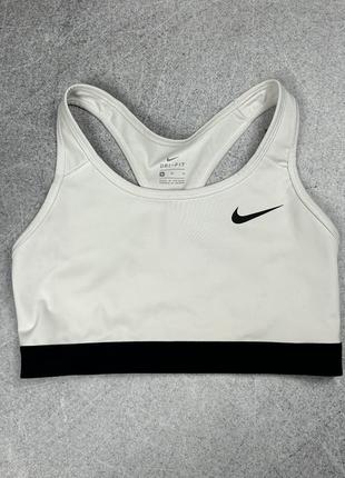 Топ спортивный nike3 фото