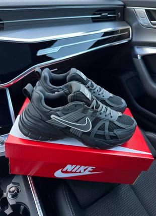 Чоловічі кросівки nike runtekk dark gray1 фото