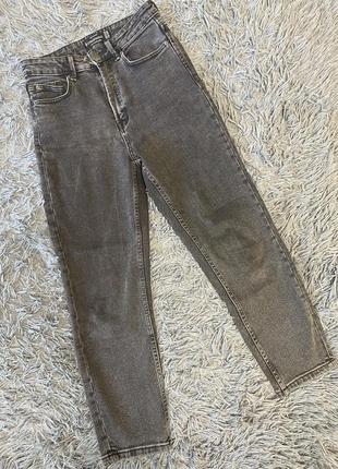 Джинси stradivarius мом