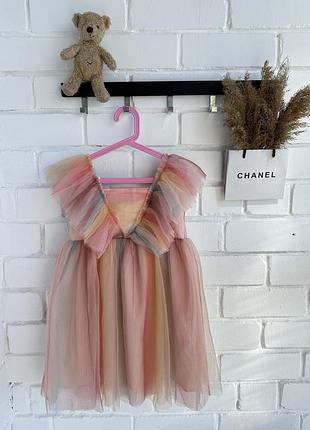 Пишна святкова сукня