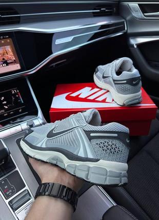 Чоловічі кросівки nike vomero 5 new gray silver black6 фото