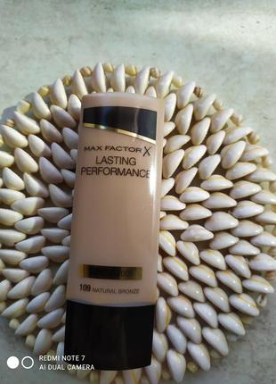 Тональный крем max factor