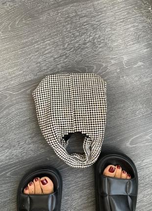 Маленькая сумка в стразах