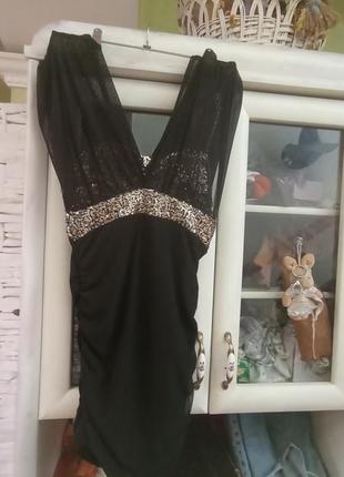 Красивое вечернее платье в пайетки бодикон