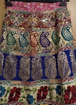 Чудесный костюм с вышивкой, юбка в пол и топ,  индийский наряд, размер 12-147 фото
