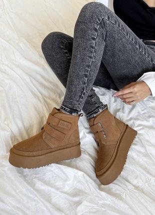 Натуральні уггі на липучках