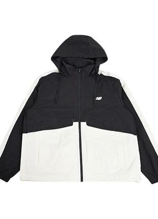 Куртка new balance