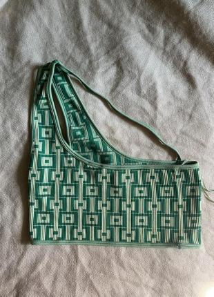 Топ зеленого цвета с открытым плечом топ на одно плечо майка топик большие размеры