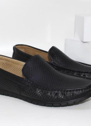 Чоловічі мокасини з перфорацією