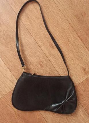 Кожаная сумка багет